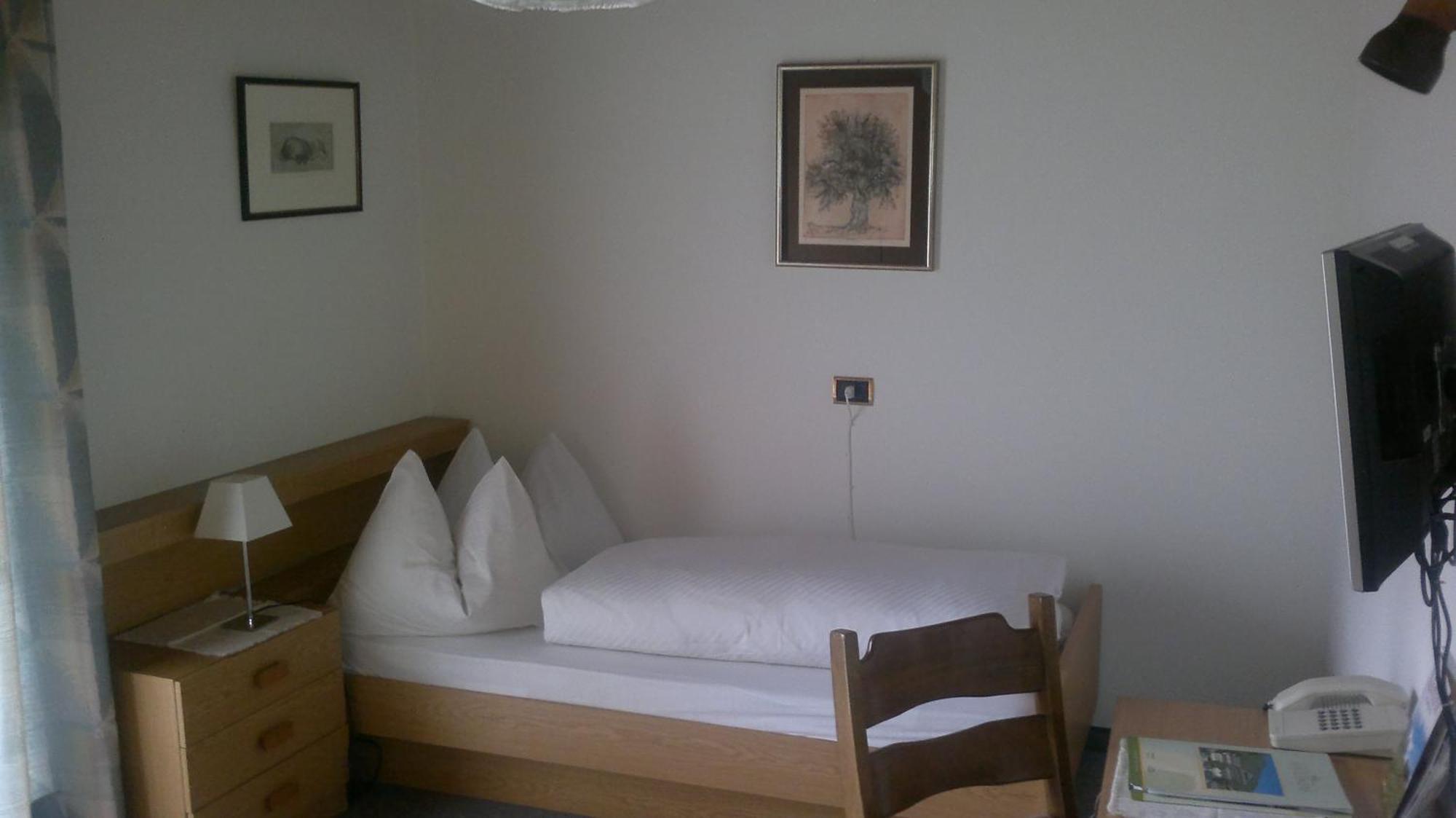 Hotel B&B Gasthof Zur Linde Rio di Pusteria Bagian luar foto