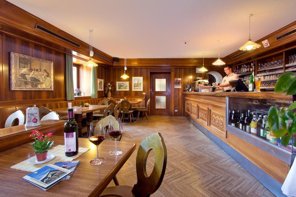 Hotel B&B Gasthof Zur Linde Rio di Pusteria Bagian luar foto